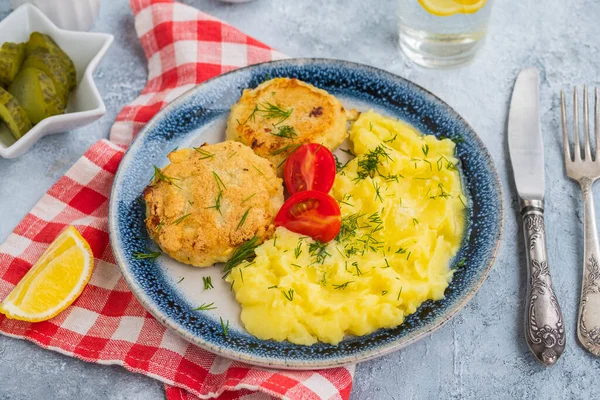 Homemade Fish Cakes Cutlets Mashed Potatoes Blue Plate Light Concrete — Stock Photo, Image