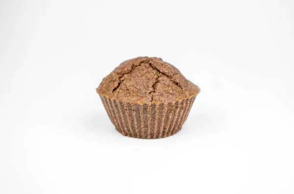 Hausgemachte Schokolade Braune Muffins Isoliert Auf Weißem Hintergrund — Stockfoto
