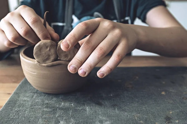 Hands Young Artist Modeling Clay Bowl Art Studio Traditional Pottery — Stock Photo, Image