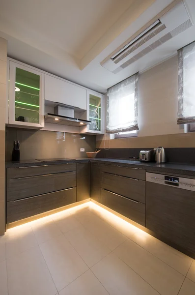 Kitchen interior — Stock Photo, Image