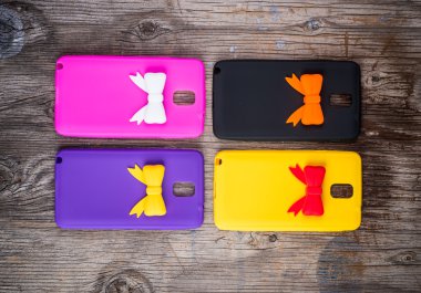 hareket eden telefon kapakları