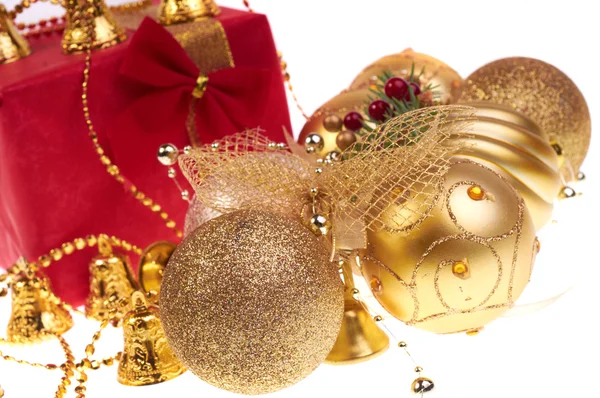 Gouden kerstballen — Stockfoto