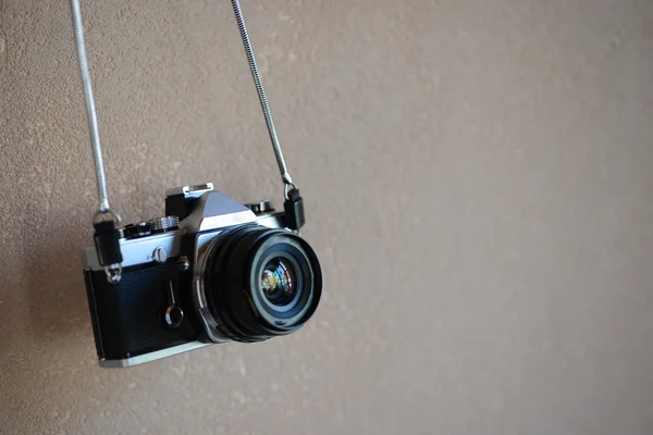 Старий фотоапарат дзеркальної чорний — стокове фото