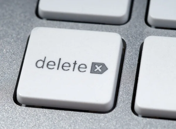 DELETE tuşuna kapat