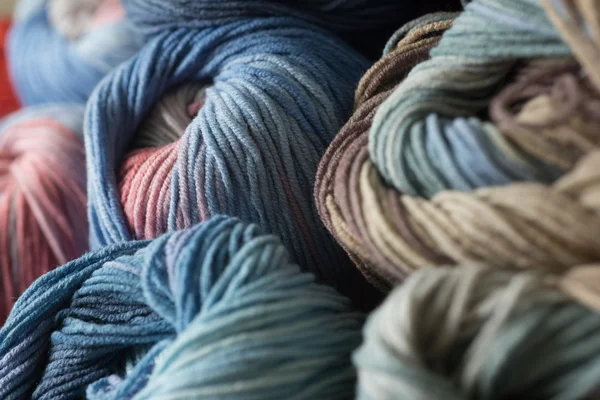 Clew of yarn for knitting — Stock Photo, Image