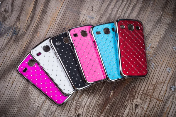 hareket eden telefon kapakları