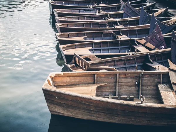 Gamle leiebåter – stockfoto