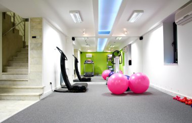 Spor Merkezi iç donanımları ile