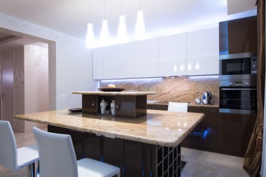 Modern mutfak iç mimarisi