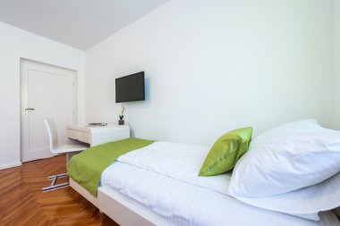 Otel çift kişilik yataklar