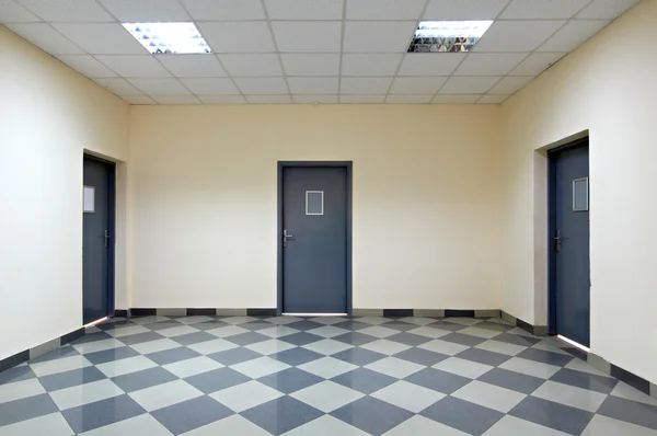 Empty corridor in office building — Stock Photo, Image