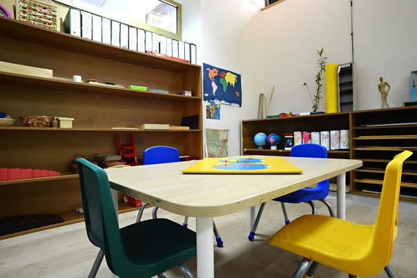 Montessori kleuterschool Preschool klas — Stockfoto