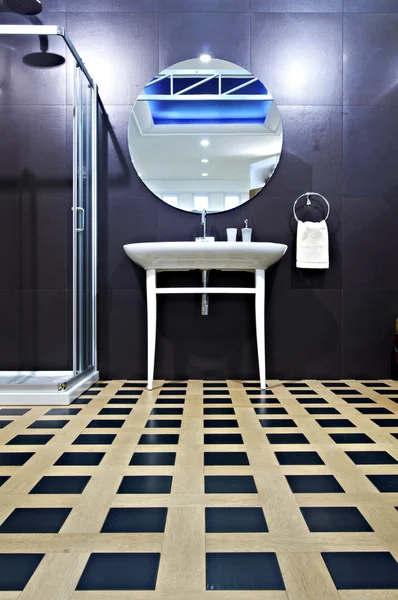 Bagno contemporaneo Interni — Foto Stock