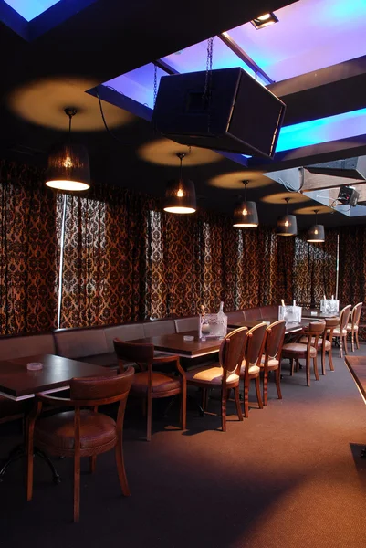 bir gece kulübü iç