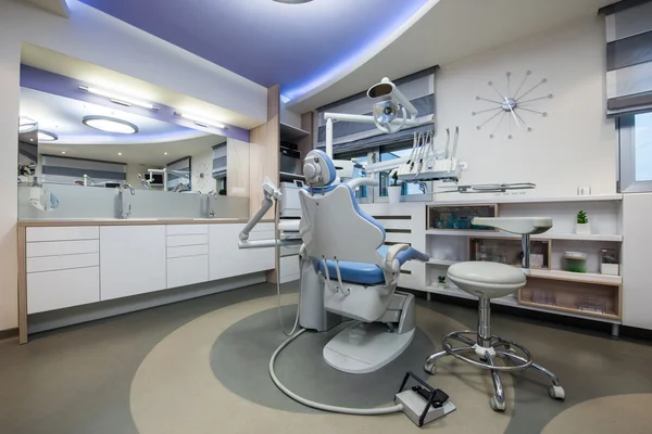 Wnętrze gabinetu stomatologa — Zdjęcie stockowe