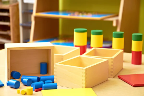 Montessori-Kindergarten Vorschulklasse Stockbild