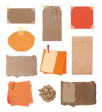 Boş karton kağıt etiketleri veya Etiketler topluluğu
