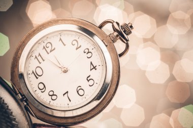 arka plan üzerinde yeni yıl saat