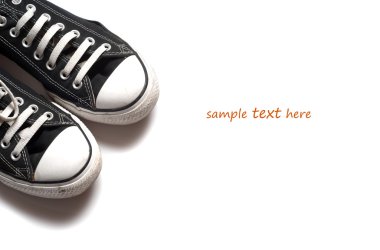 bir çift siyah ayakkabı