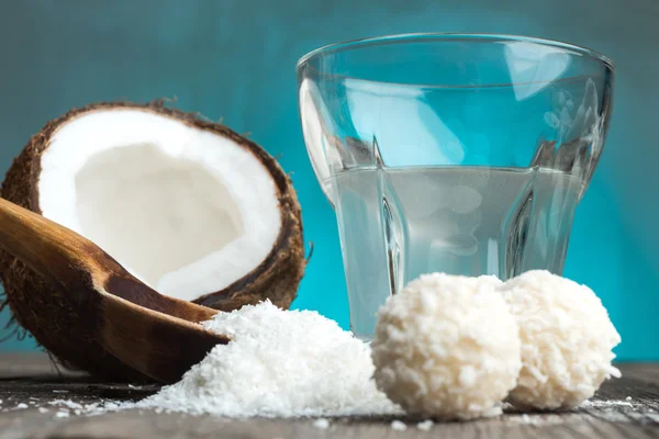 Homemade coconut sweets — Stock Photo, Image