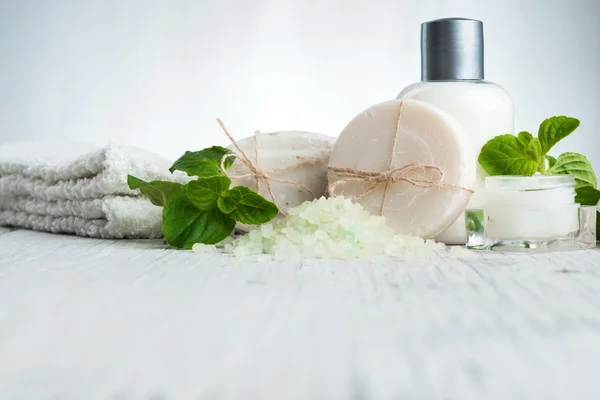 Bars of soap,coconut and face cream — Stock Photo, Image