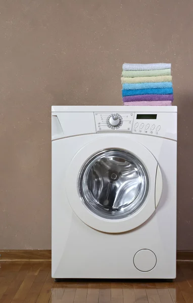 Білий пральна машина — стокове фото