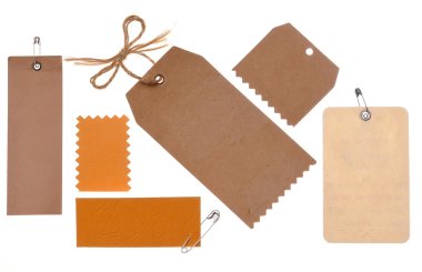 Boş karton kağıt etiketleri veya Etiketler topluluğu