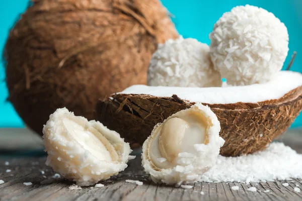 Homemade coconut sweets — Stock Photo, Image