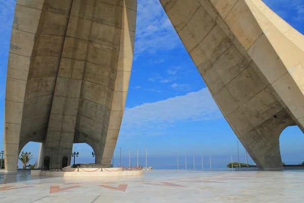 Martelaren Mmorial van Algiers hoofdstad stad van Algerije, — Stockfoto