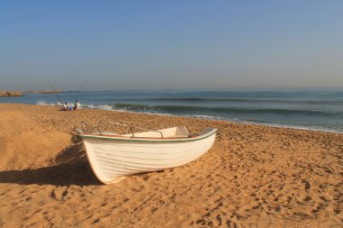 Surcouf, Cezayir sahil plaj