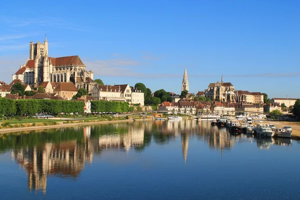 Auxerre, Stadt der Kunst und Geschichte — Stockfoto
