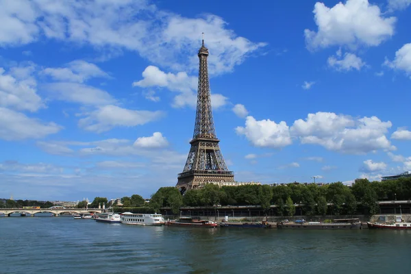 Paris, Fransa 'daki Eyfel Kulesi — Stok fotoğraf