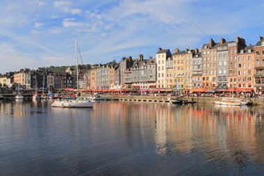 Honfleur, Fransa'nın eski bağlantı noktası