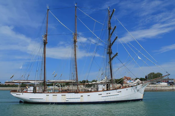 Maritié båten vid La Rochelle, Frankrike — Stockfoto