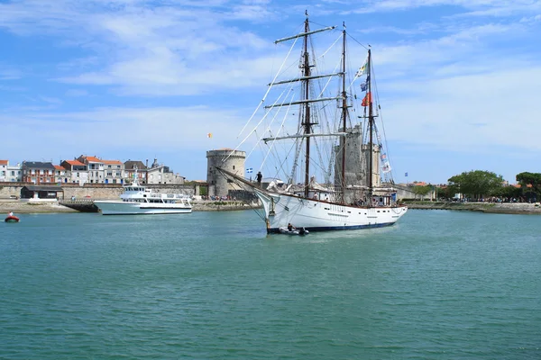 Maritié båten vid La Rochelle, Frankrike — Stockfoto