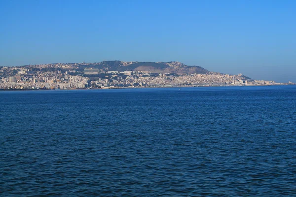 Bucht des Mittelmeeres in Algier, Algerien — Stockfoto