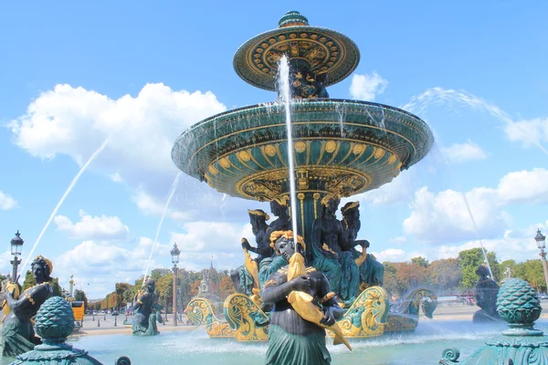 Fountain of concorde in Paris, France — Stock Photo, Image
