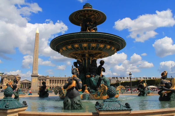 Fuente del Concorde en París, Francia — Foto de Stock