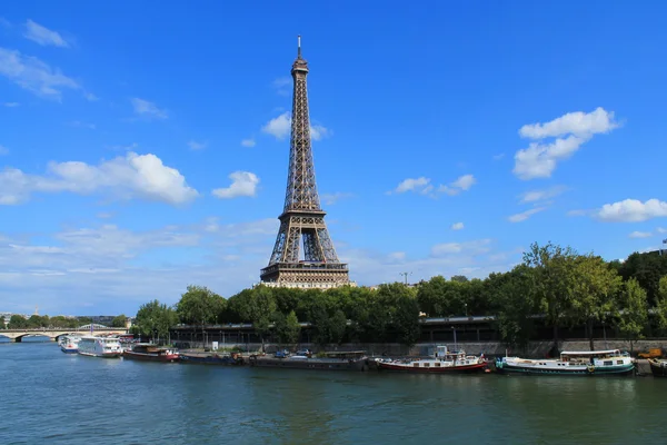 Torre Eiffel en París, Francia —  Fotos de Stock