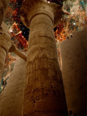 Karnak sütunlar ve 30 Doradus (unsurları bu büyük yıldız