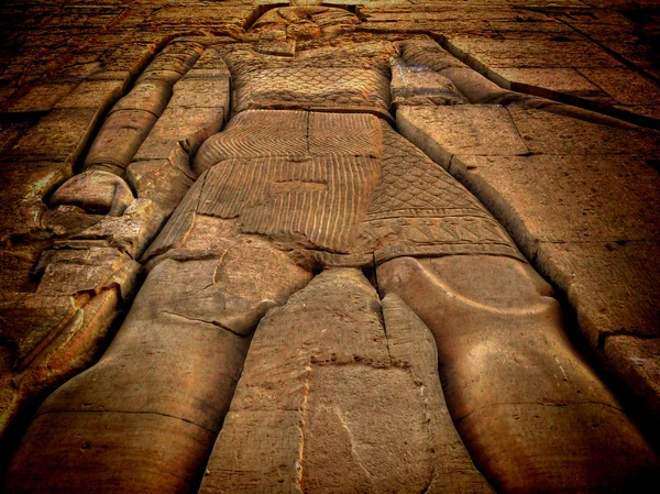 Bassorilievo al tempio di Kom-Ombo (Egitto ) — Foto Stock