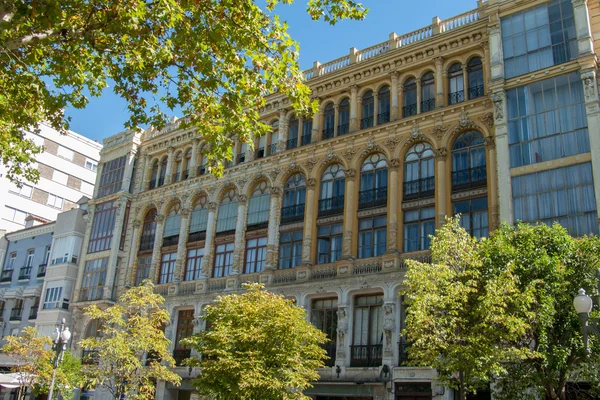 Art Nouveau style facade building — Stock Photo, Image