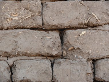 Çamur ve saman tuğla detay