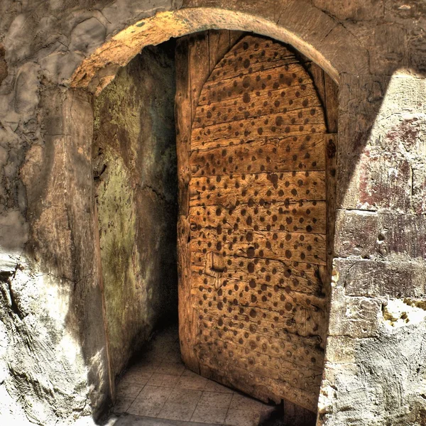 Old half-open door — Stock Photo, Image