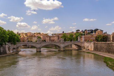 Eski Köprü görünümü Roma, İtalya