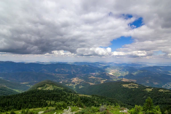 ブルガリアの美しい山の風景 — ストック写真