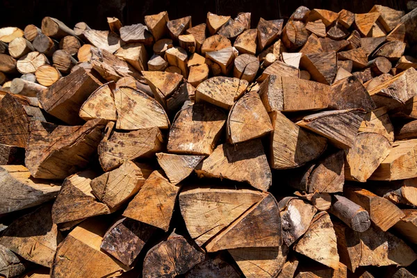 Una pila di legna da ardere — Foto Stock