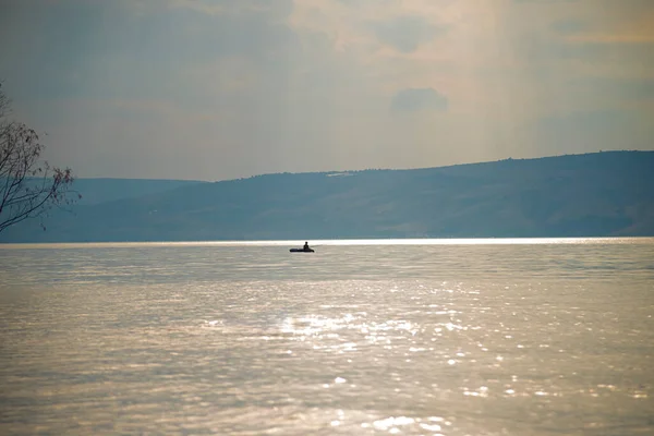 Matahari terbenam di Laut Galilea dan Dataran Tinggi Golan — Stok Foto