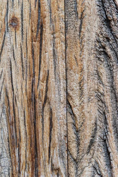 Fond en bois naturel texturé avec rainures dorées surlignées — Photo