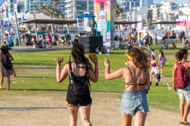 Tel Aviv, İsrail - 25 Haziran 2021: 23. Geleneksel Tel Aviv Onur Haftası. Festival etkinliği